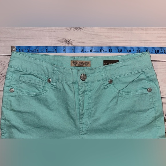 Women’s Vintage America by Nine West jeans,Size 8 Vintage Boho Cut
Spring Summer - Picture 5 of 7